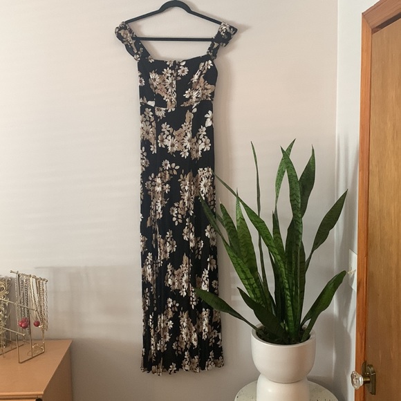 FLYNN SKYE • Bardot Maxi • Black Magic Floral • Small • - Picture 3 of 6